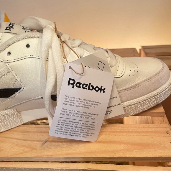 Reebok Club C gold and blue vector Unisex - Picture 5 of 7